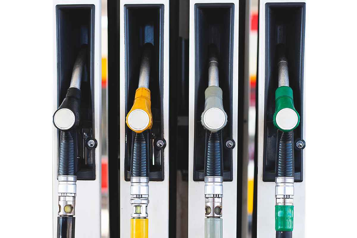 Prezzi benzina e gasolio in aumento