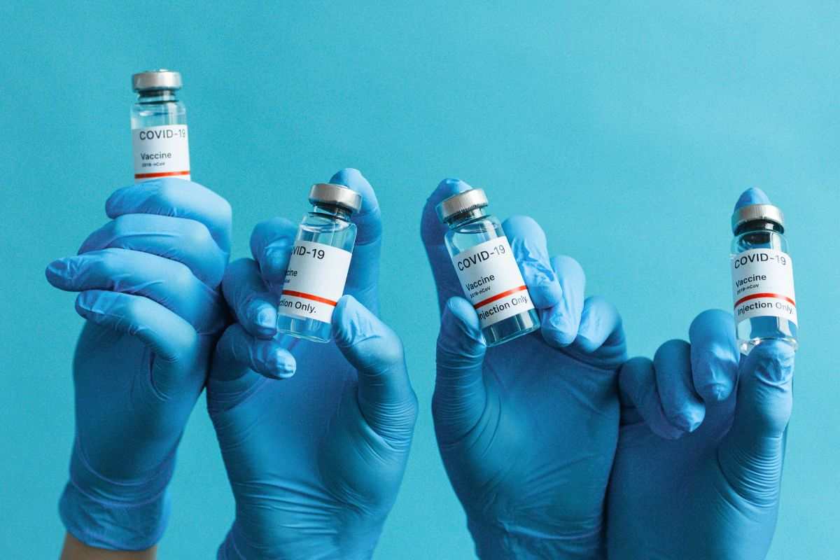 Novità vaccini Covid-19: chi deve vaccinarsi?